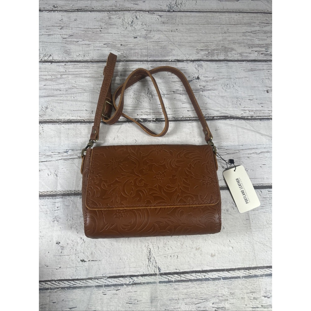 PORTLAND LEATHER METRO CROSSBODY BAG Meadow Size Large NEW WITH TAGS